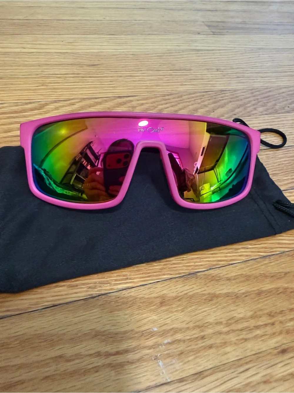 Far Out MTB Ski Sport sunglasses polarized in hot pink